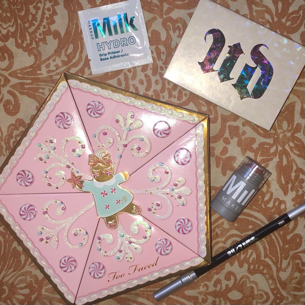 Makeup bundle